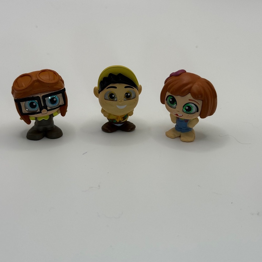 Disney Doorables Pixar Up Lot With Carl Fredricksen‎ Ellie Fredricksen Russell